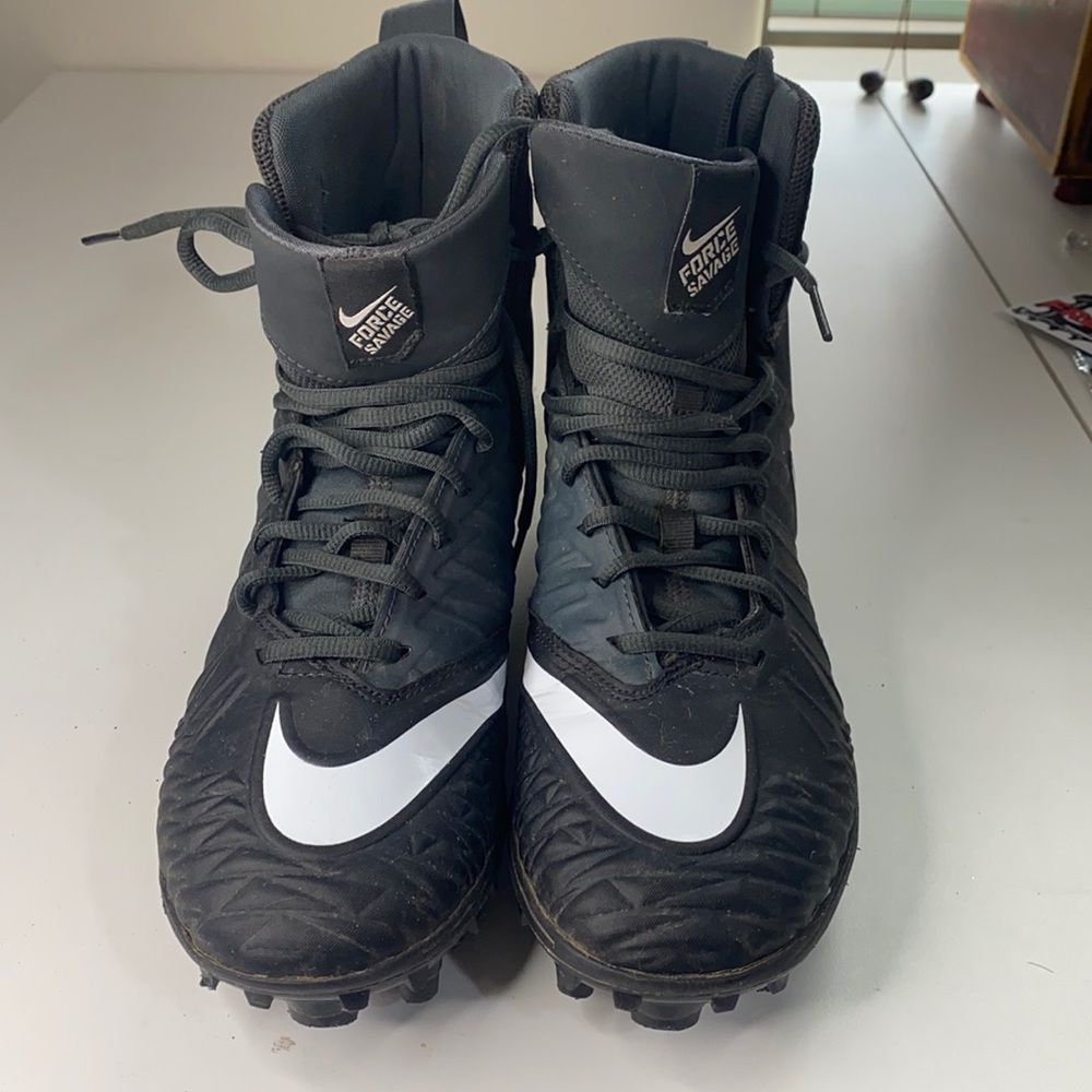 Nike Force Savage Varsity Football Cleats